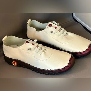 YO Breathable Lace Up Leather Slip-On shoes